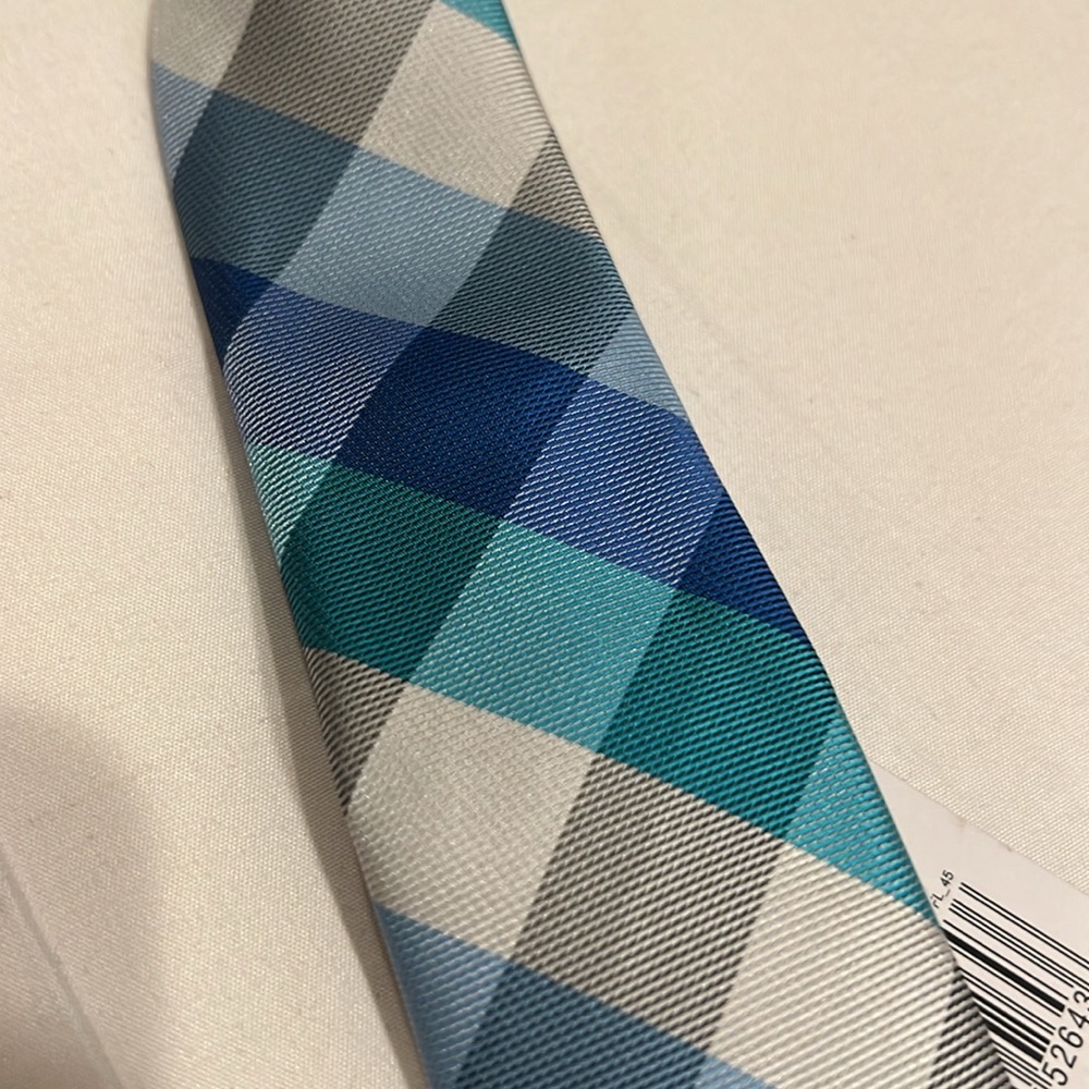 TOMMY HILFIGER BOYS TIE, ZIP UP - Picture 2 of 5